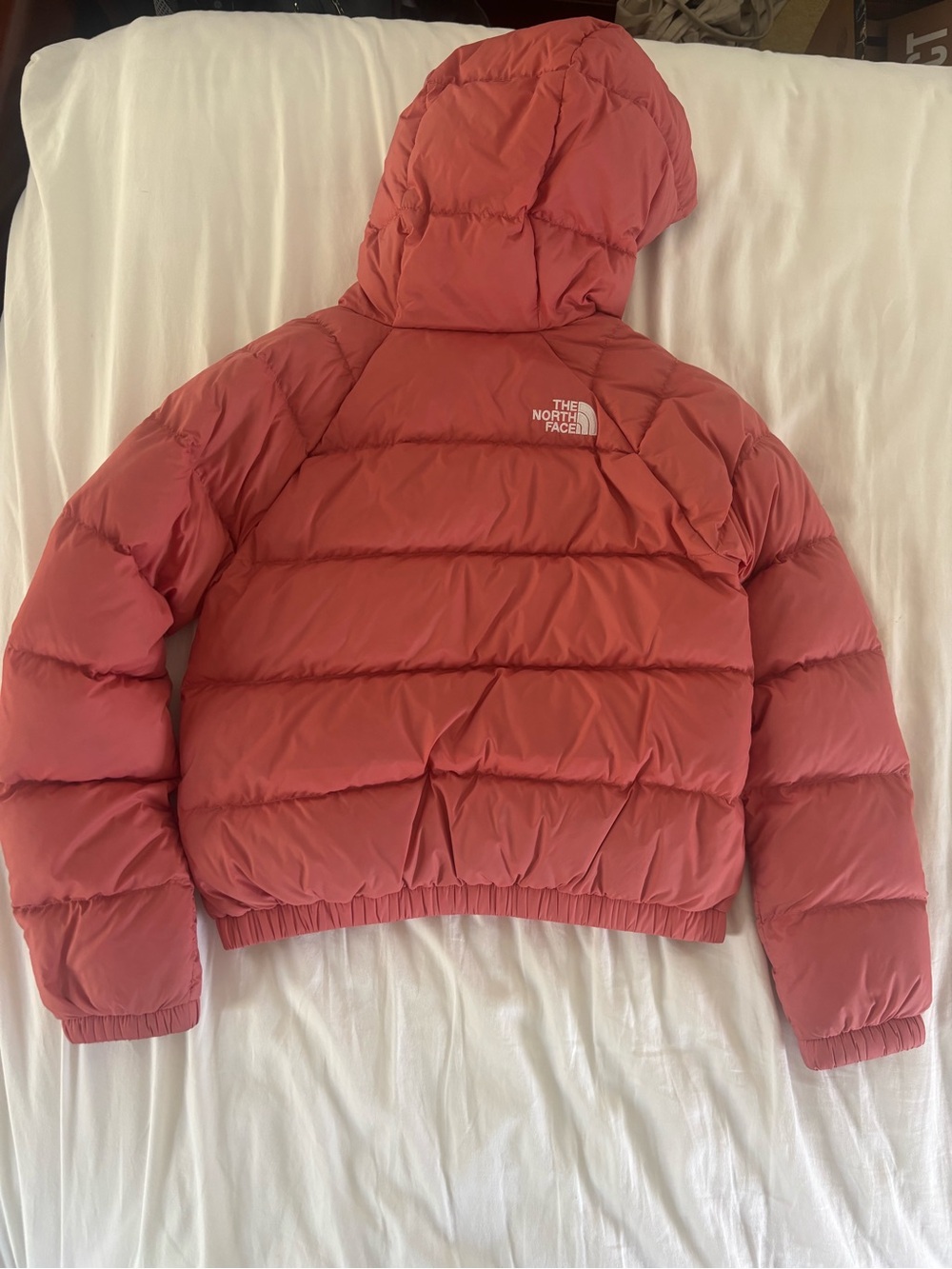 The North Face Hydrenalite Pink Puffer Jacket View 2